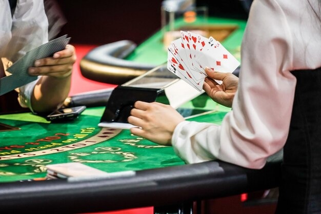 Antarmuka meja Pretty Gaming di sensasional77 dengan dealer langsung dan layar taruhan mobile